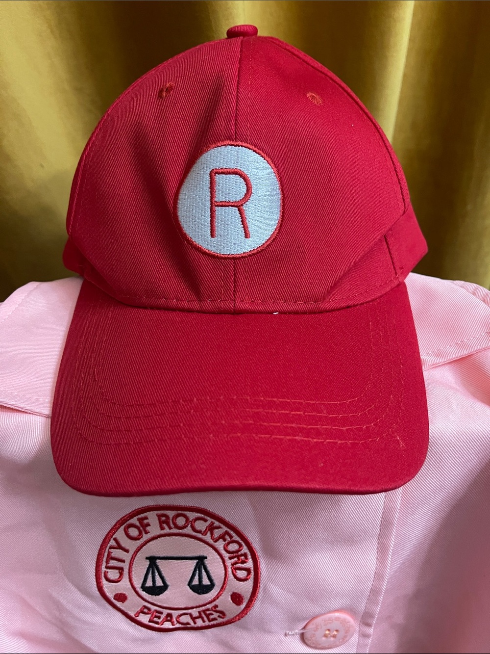 A League of our Own Rockford Peaches costume - Picture 8 of 9